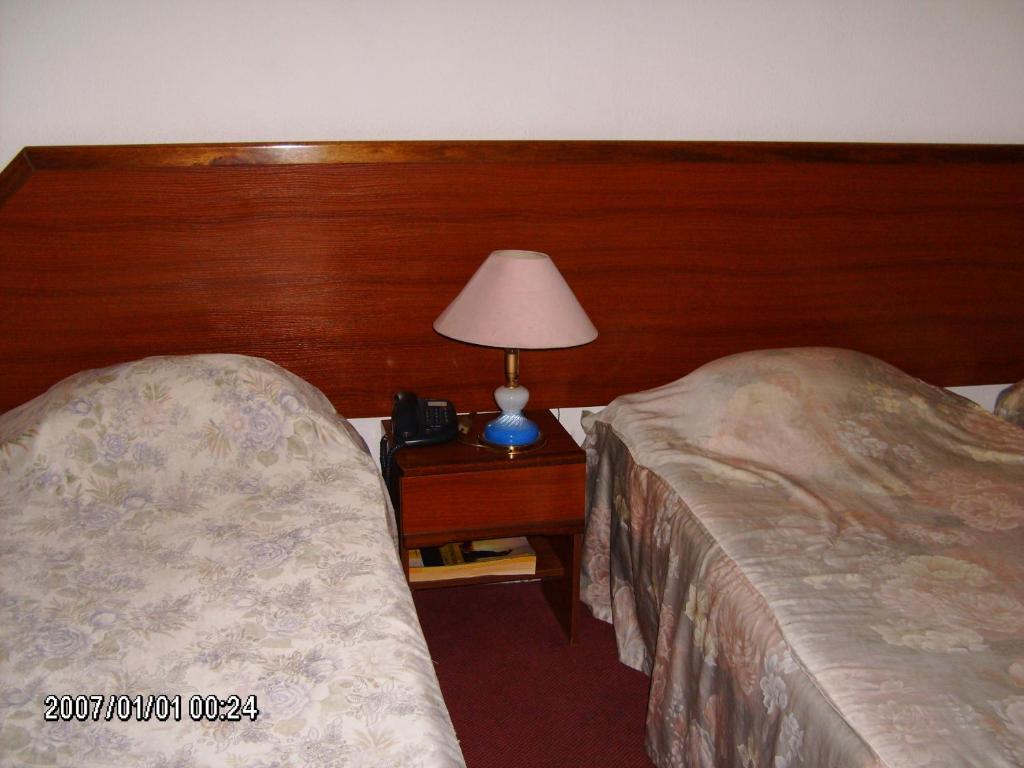 Olhos Pretos Hotel Caldas Da Rainha Kamer foto